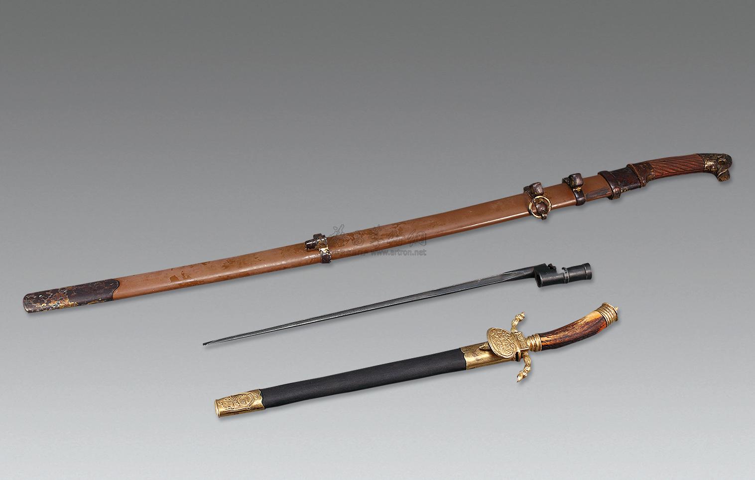 1861 日本刀 (两把)