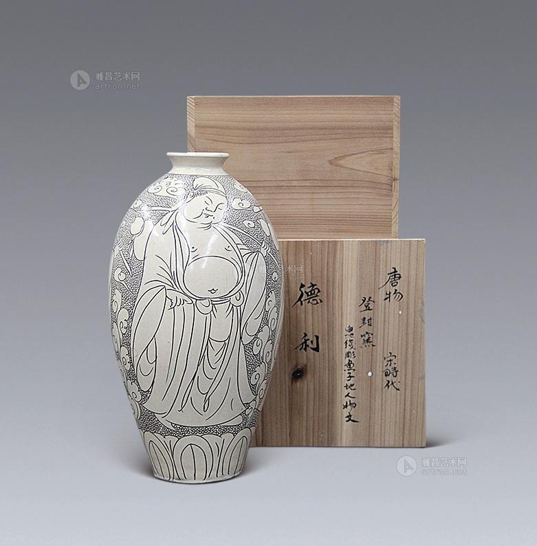 0881宋登封窑珍珠地人物纹梅瓶
