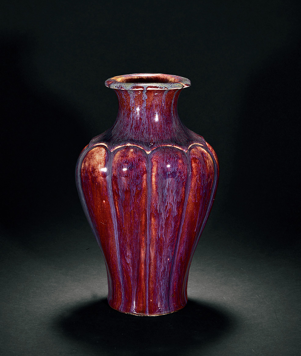 1530 清中期 窑变釉海棠式瓶
