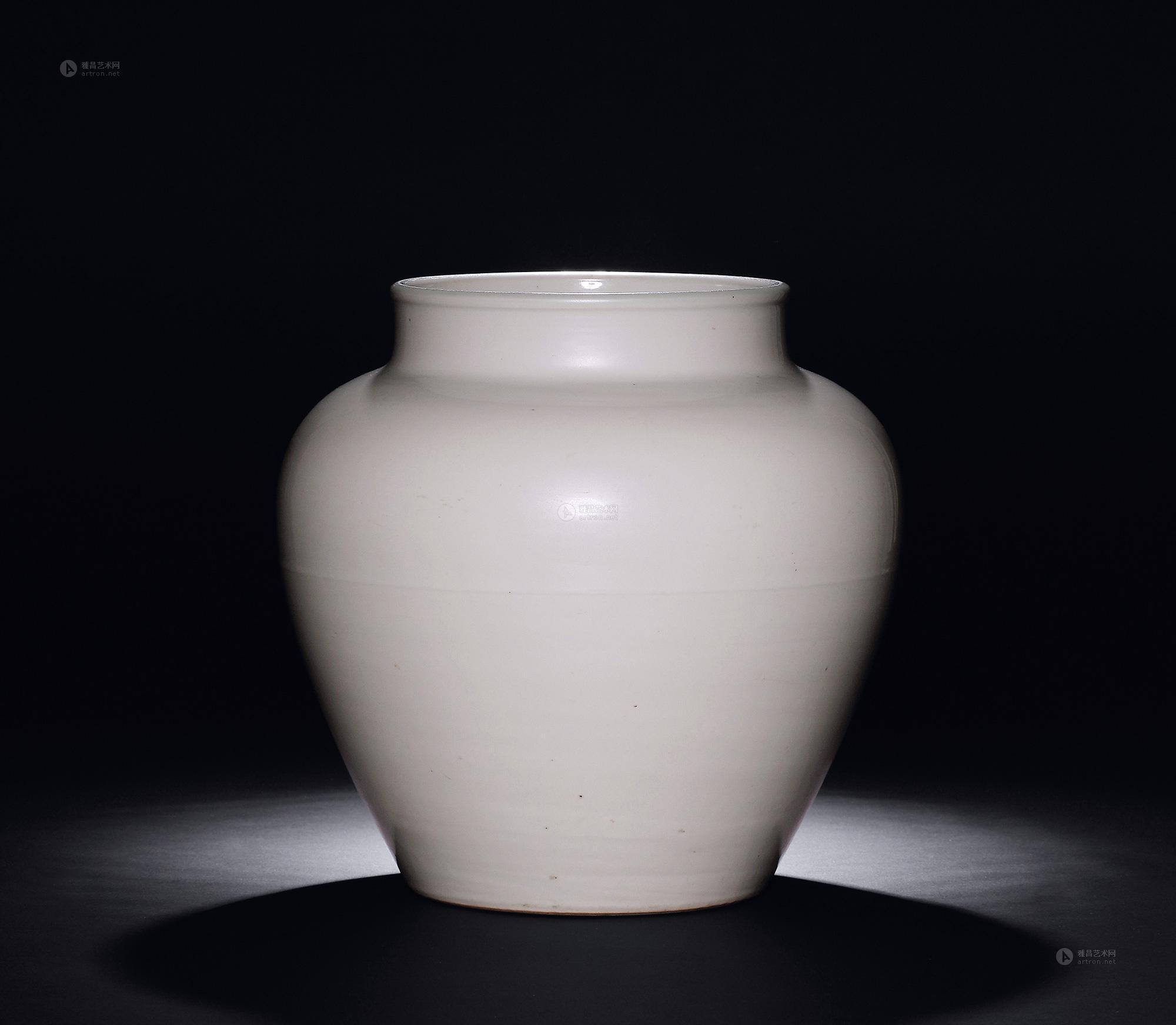 0675清雍正白釉罐