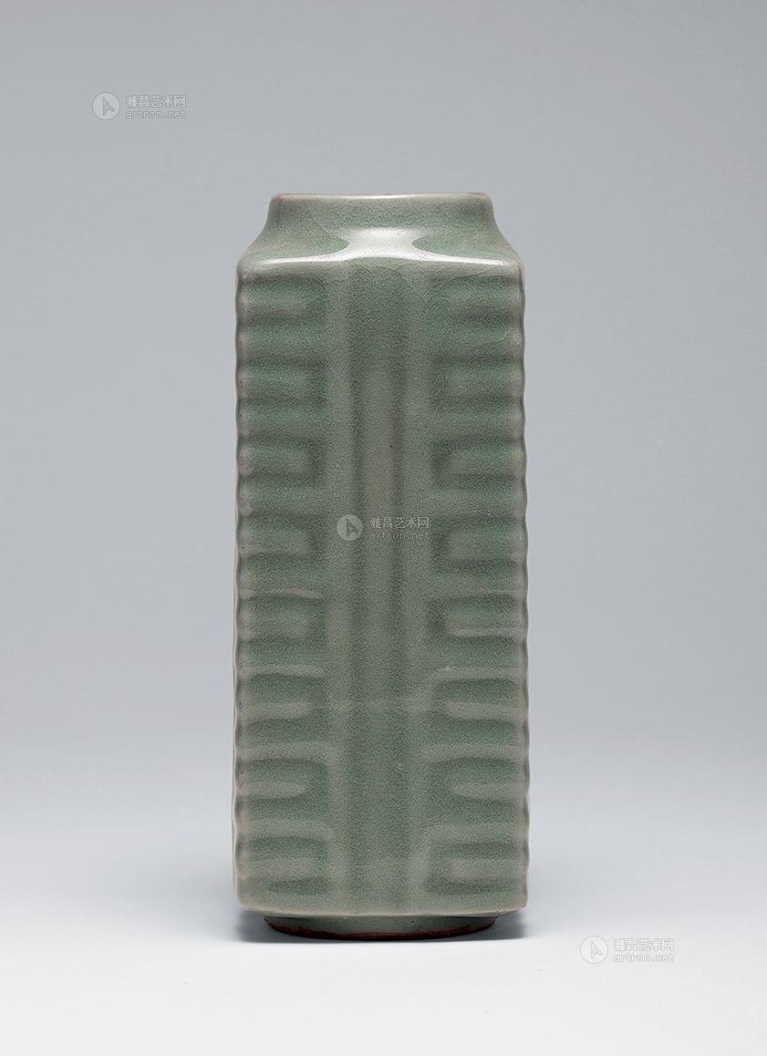 【明 龙泉琮式瓶】拍卖品_图片_价格_鉴赏_明代单色釉瓷器_雅昌艺术品