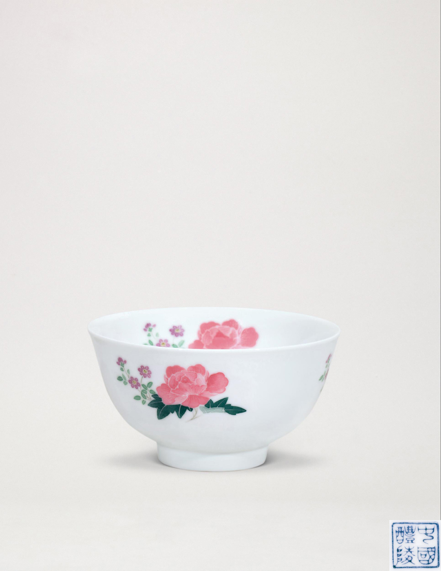 7213 1974年 釉下五彩双面红芙蓉花薄胎碗(特供瓷)