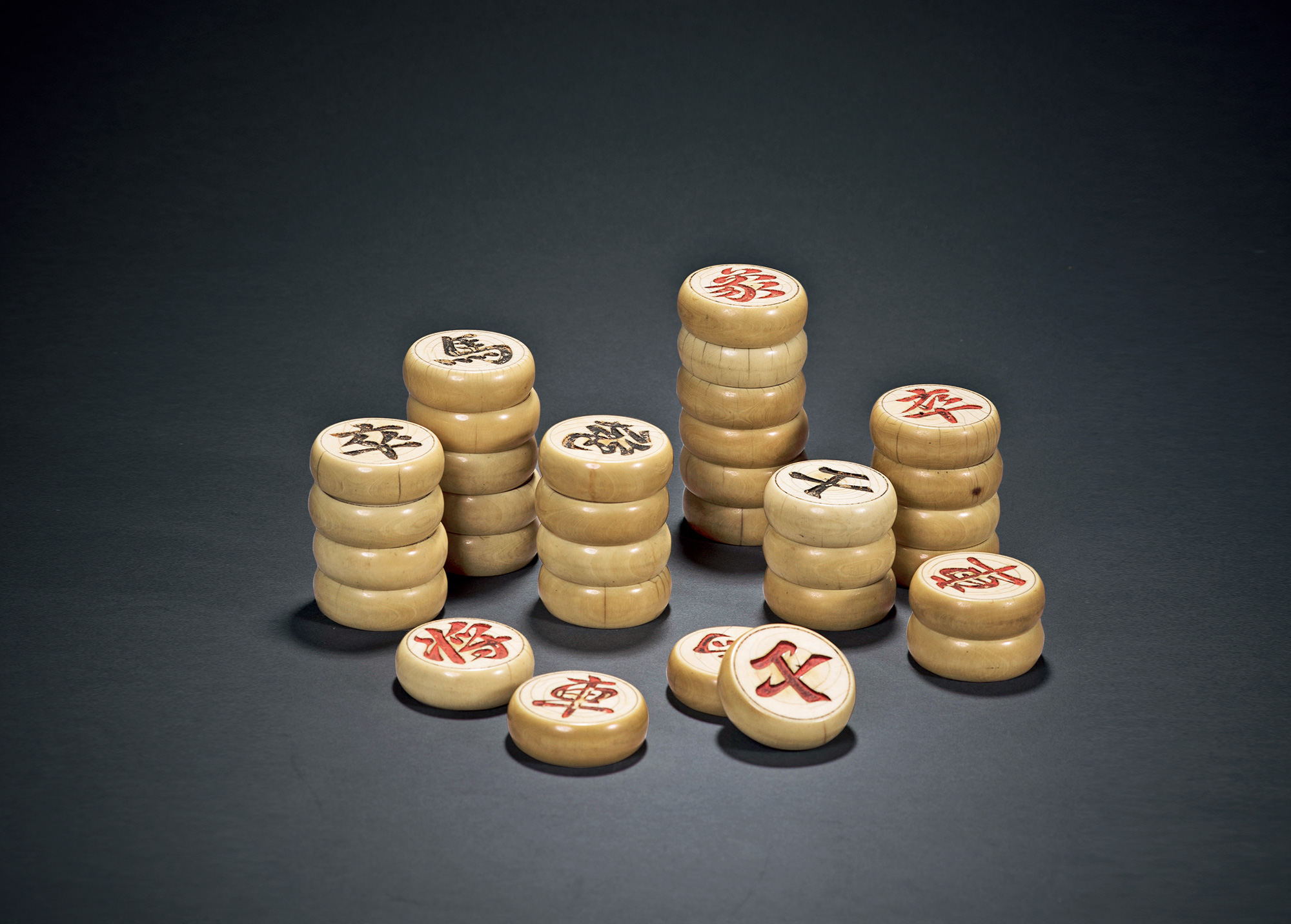 1111清象牙象棋一套
