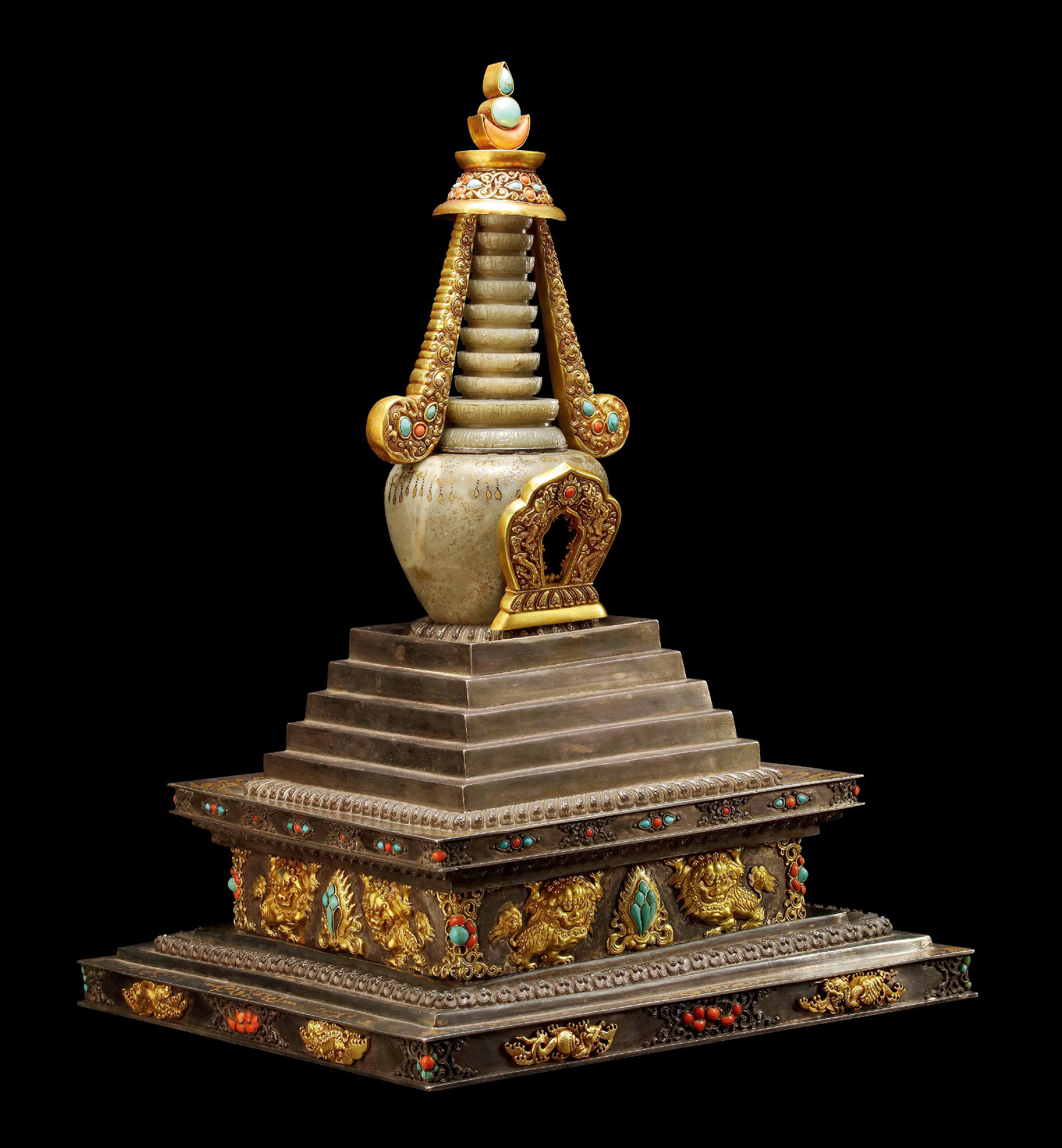 6020 清中期(19世纪) 藏式佛塔