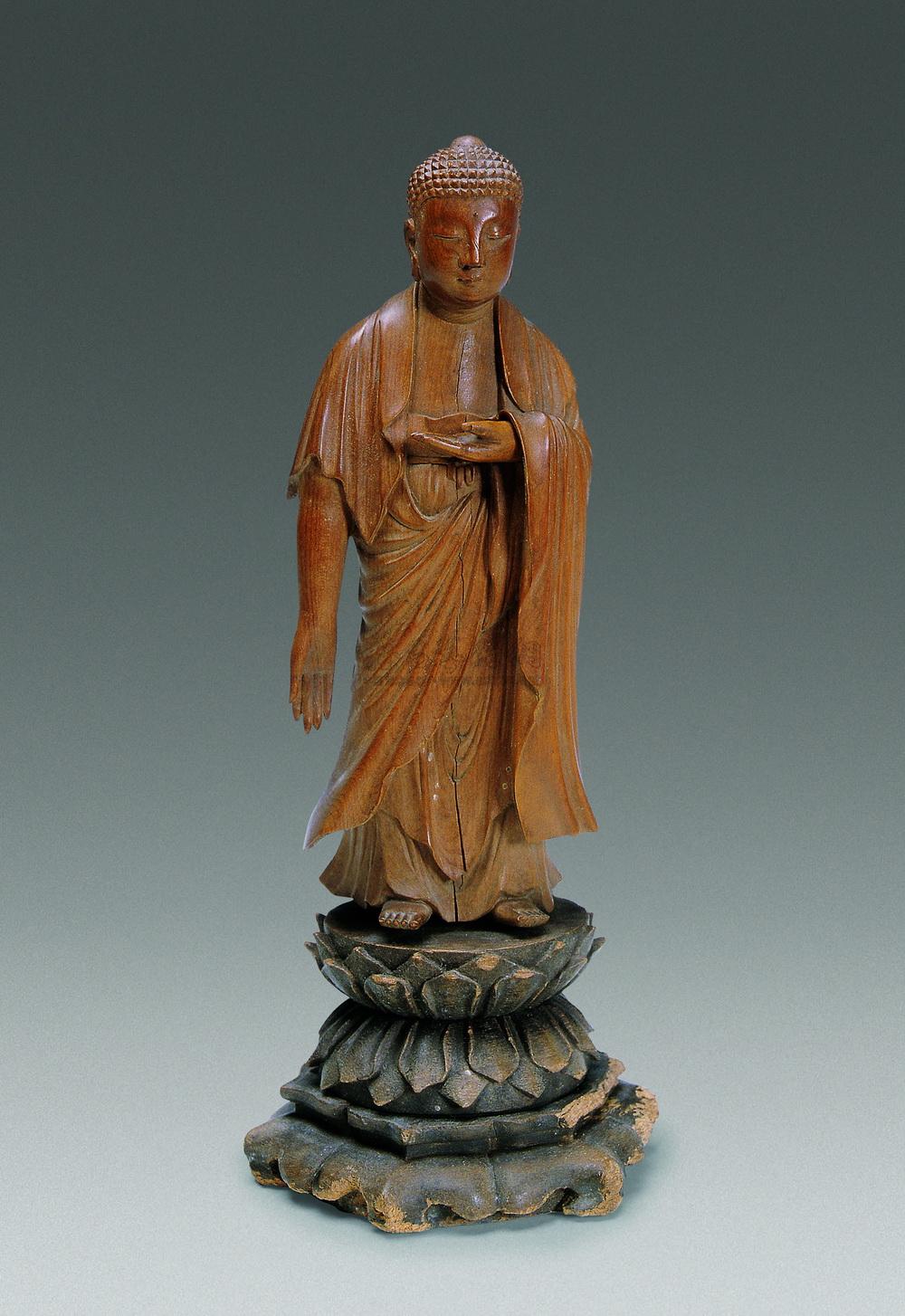 1121 清中 黄杨木雕释迦摩尼佛祖像