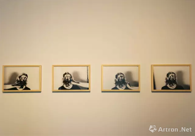 1997年参加威尼斯双年展)和乌雷(ulay,1943年生于德国,国际知名艺术家