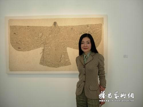 阿特塞帝画廊举办"画皮"彭薇个展