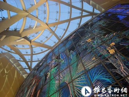 30万块彩色玻璃贴出的当代艺术(图 天津文化艺术网(www.tjculture.