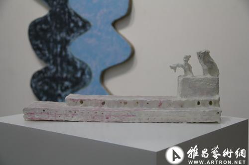 闫博个展"蜻蜓"提前飞来东站画廊