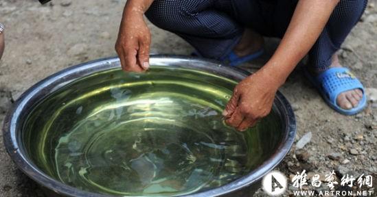 阜新玛瑙染色加工:地下水受污染成绿茶