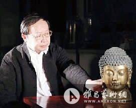 钱卫清，北京市大成律师事务所律师。2013年年底的中国收藏年会上，钱卫清被评为“中国十大收藏家”。