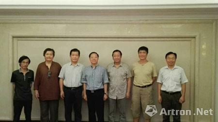 召开了"江苏书画人才发展座谈会",江苏省民政厅厅长党组书记侯学元