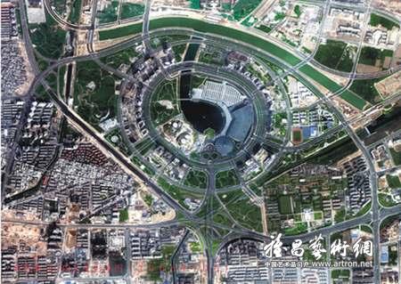 日本建筑大师黑川纪章因病去世 曾设计郑东新区