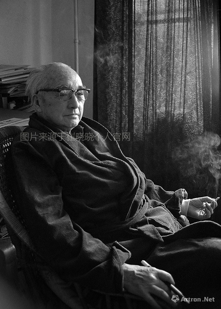王朝闻（1909-2004）