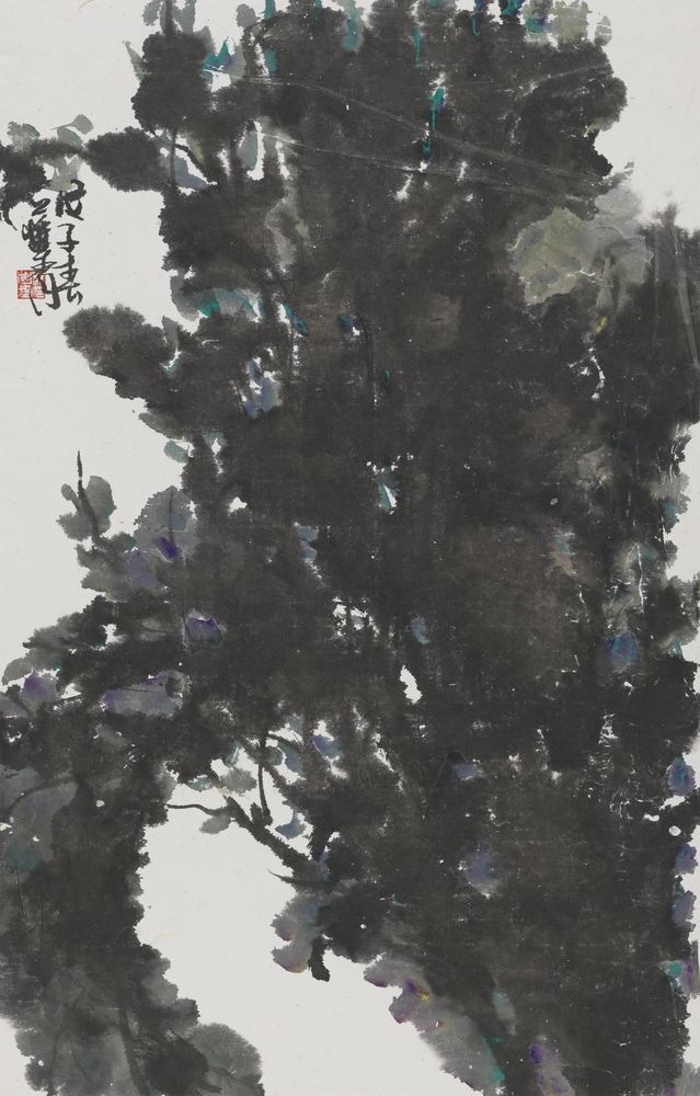 烟熏翠袂