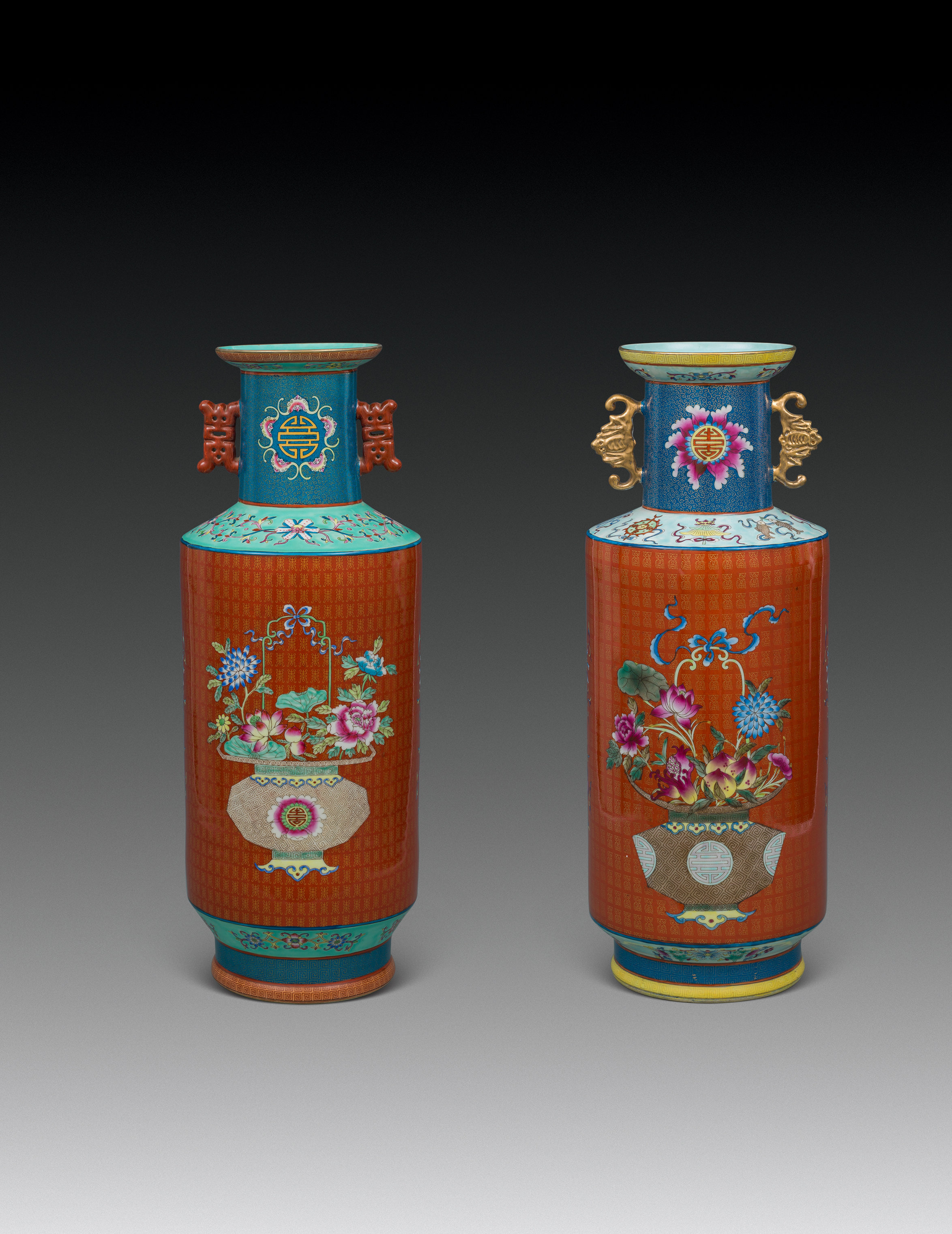清乾隆珐琅彩描金福寿盘口尊