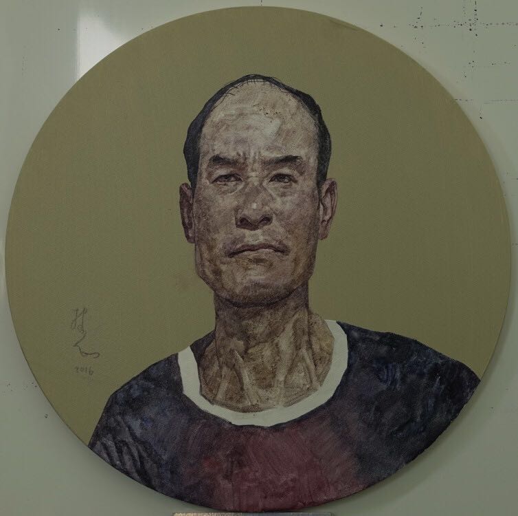 小像之一