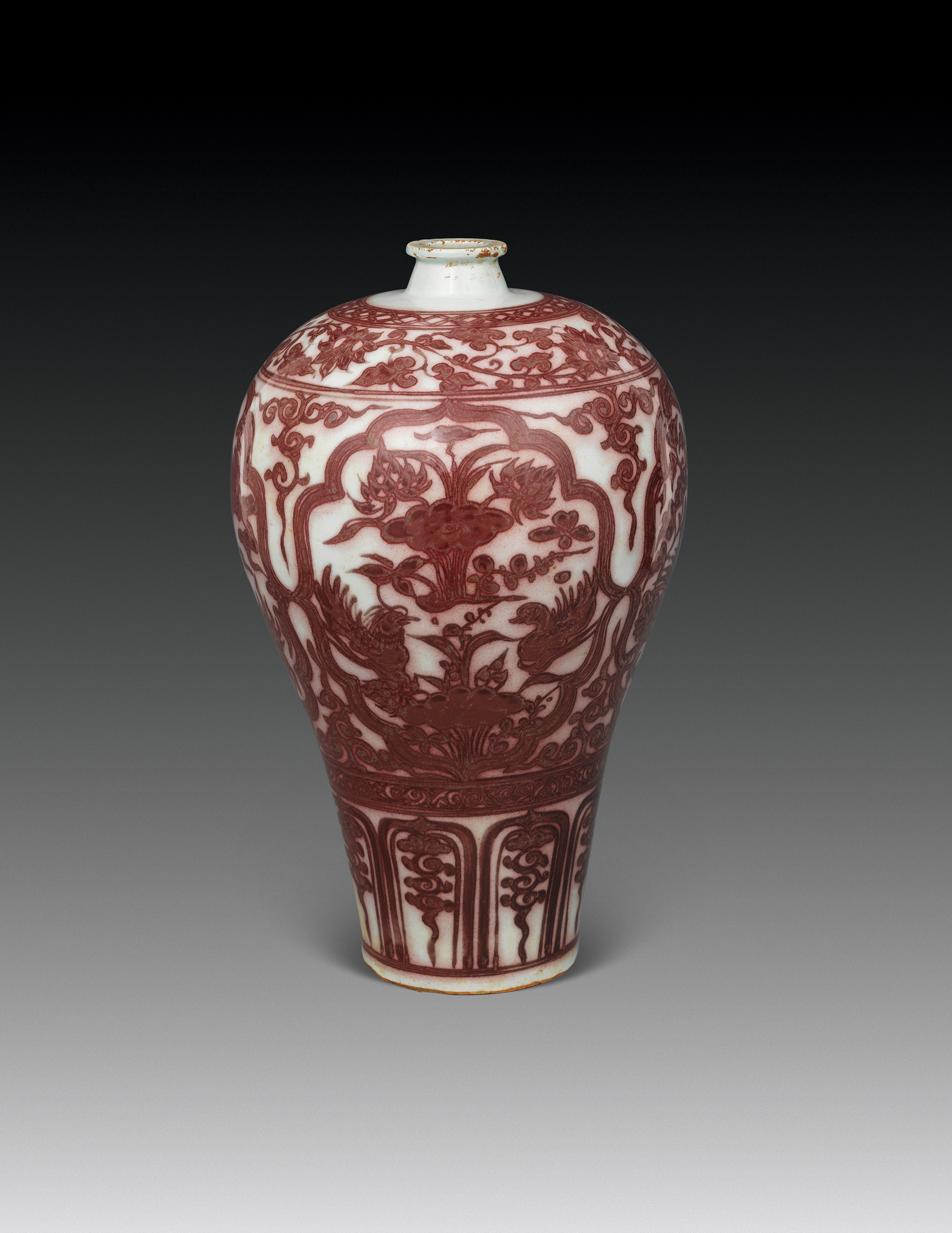 明釉里红花卉麒麟纹梅瓶