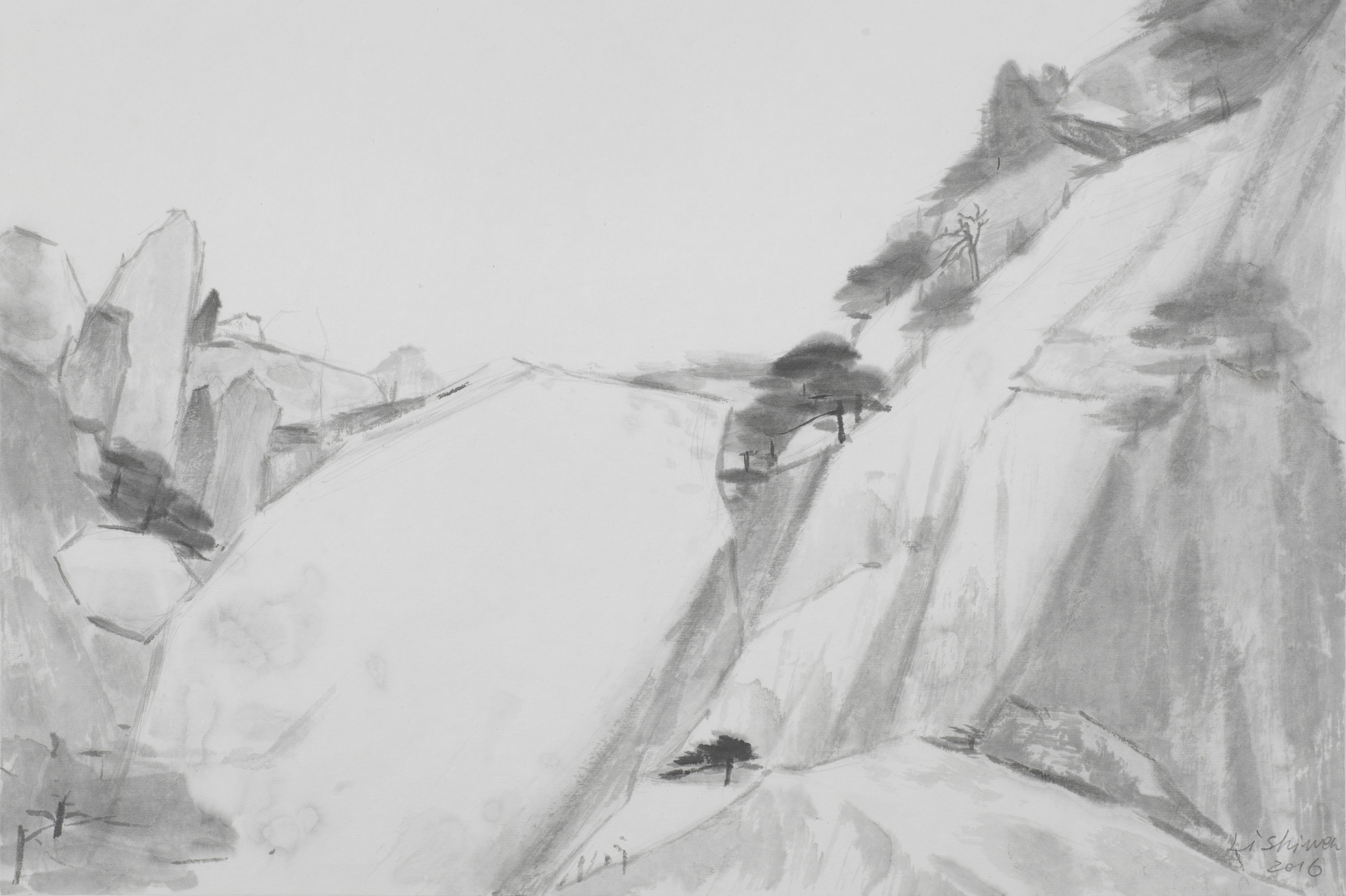 邻家山色三