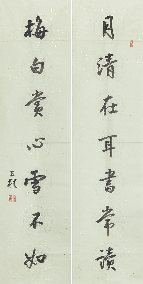 月清梅白联