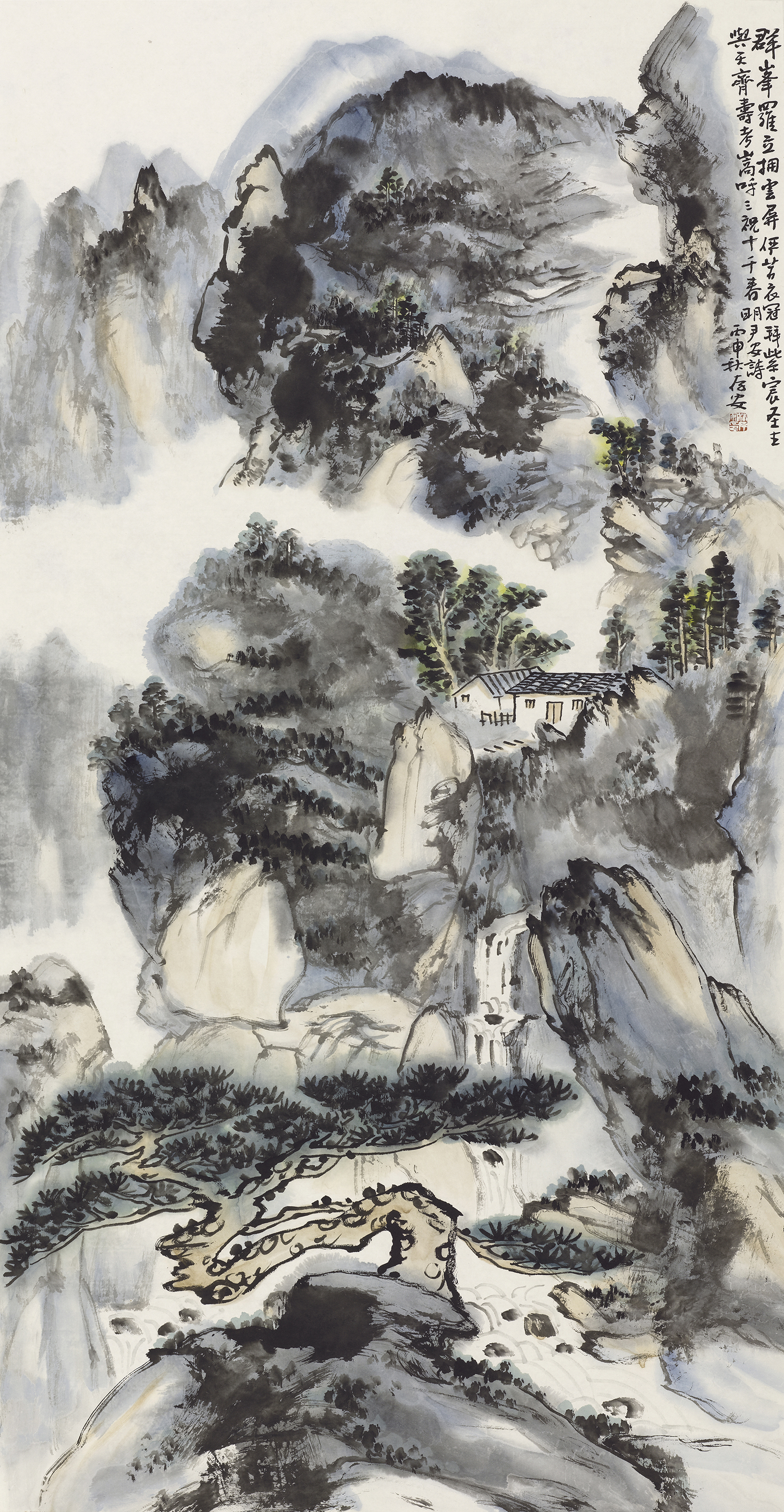 群峰罗立拥云屏