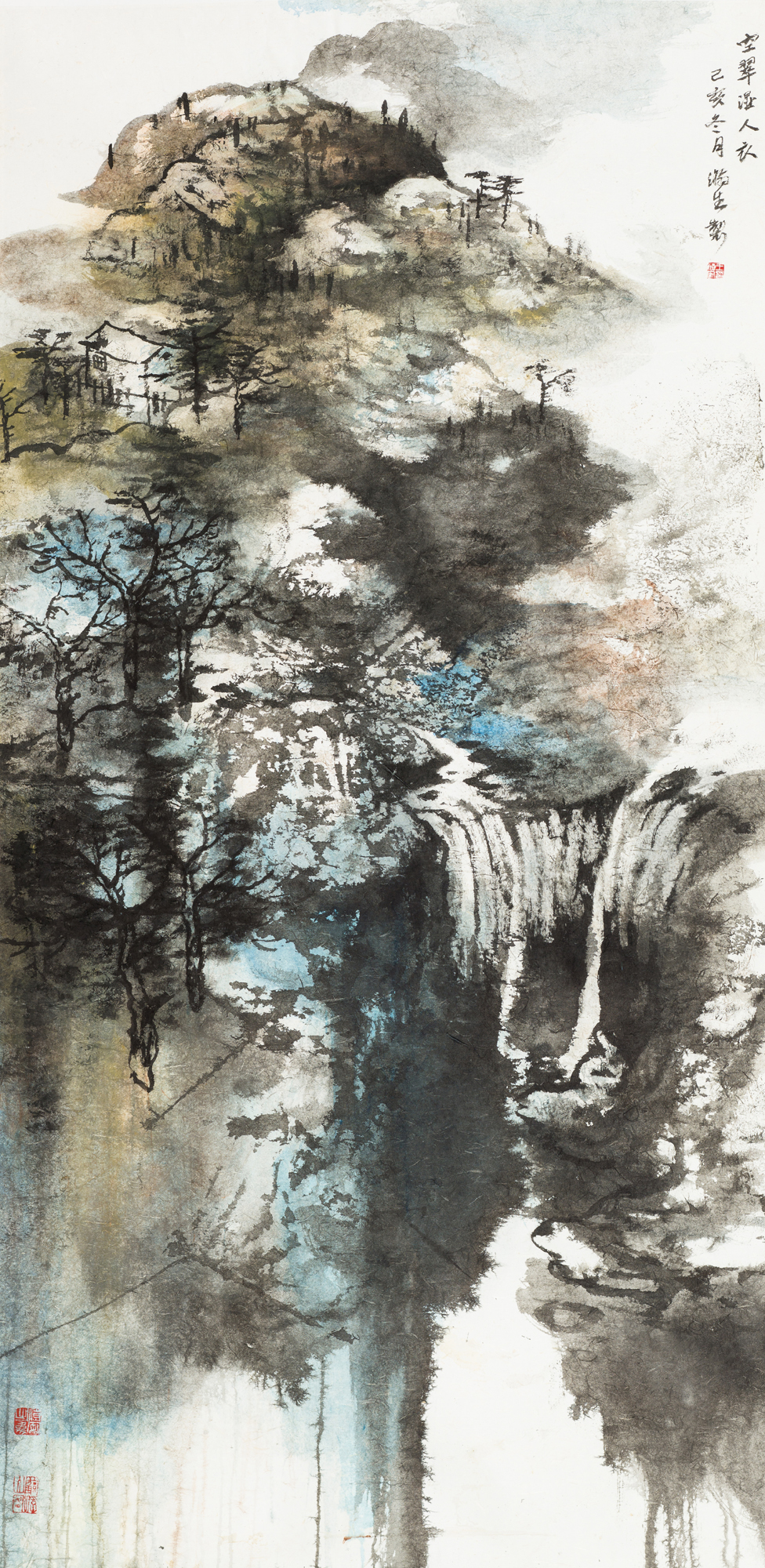 空翠湿人衣