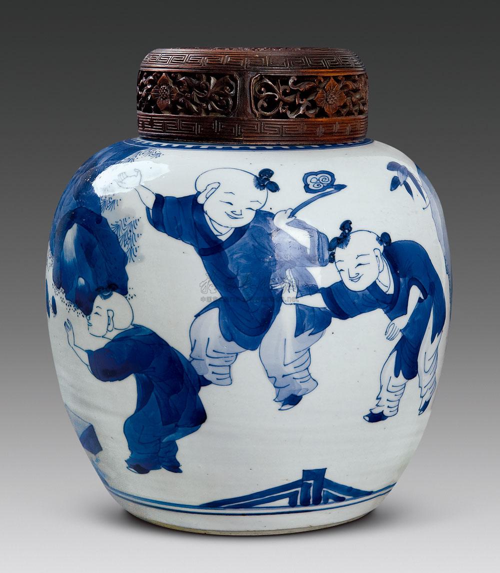 0102 清康熙 青花婴戏罐