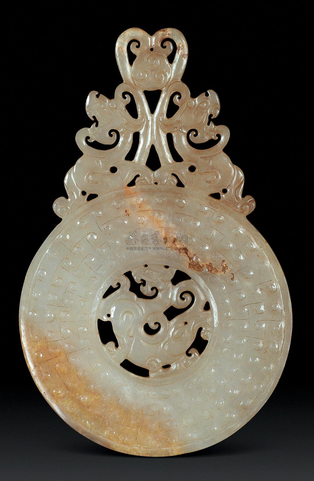 0590汉代白玉螭龙纹出廓璧