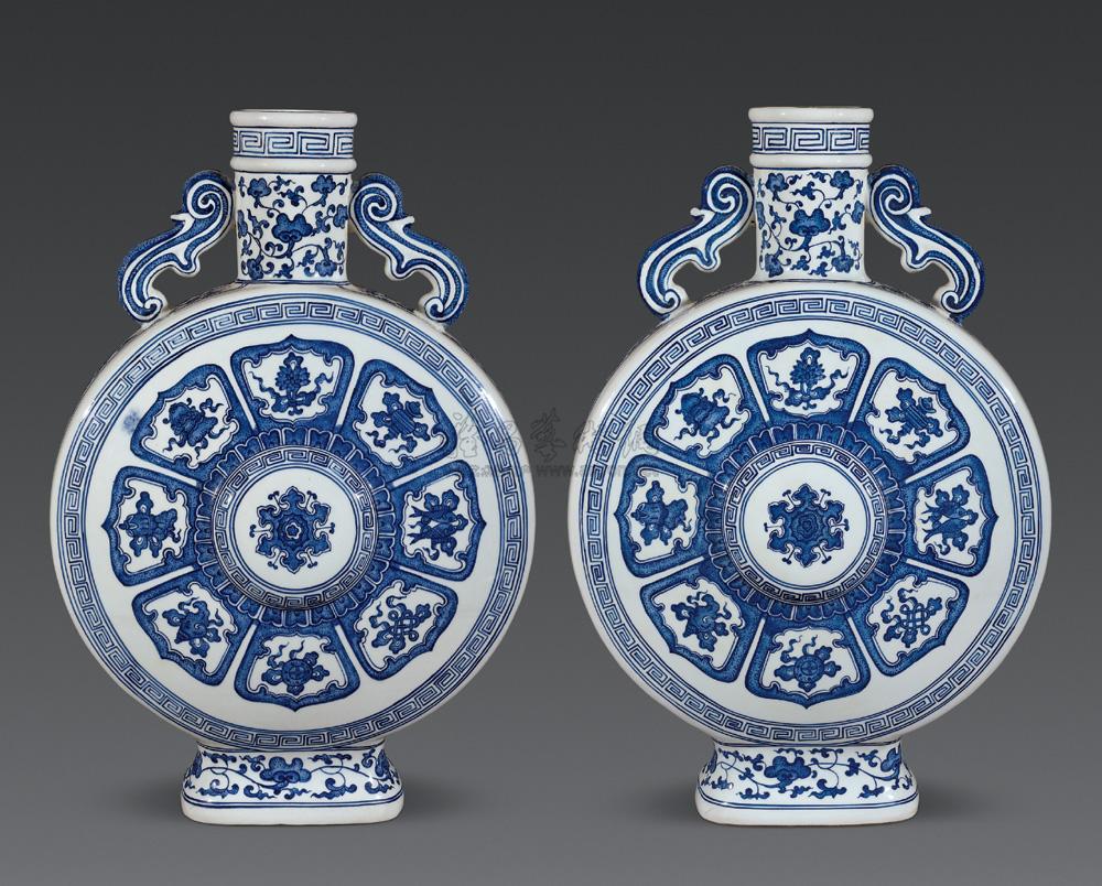 青花八宝纹双耳扁瓶 (壹对)】拍卖品_图片_价格_鉴赏_清代青花瓷器