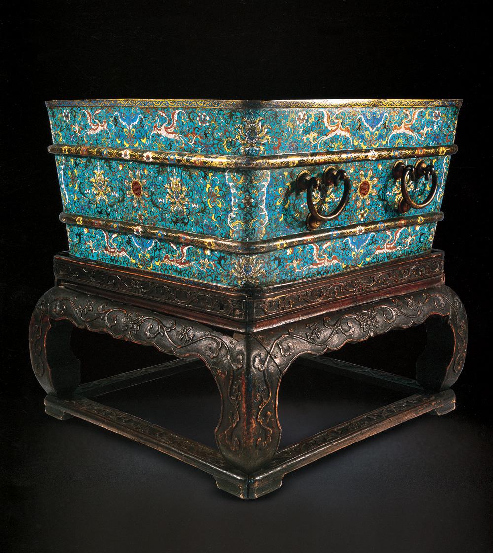 1854清乾隆铜胎掐丝珐琅缠枝花卉福寿图冰箱