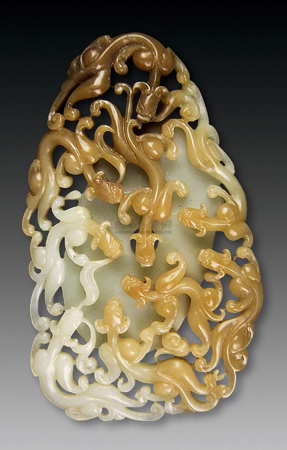 2784清玉浮雕九龙璧