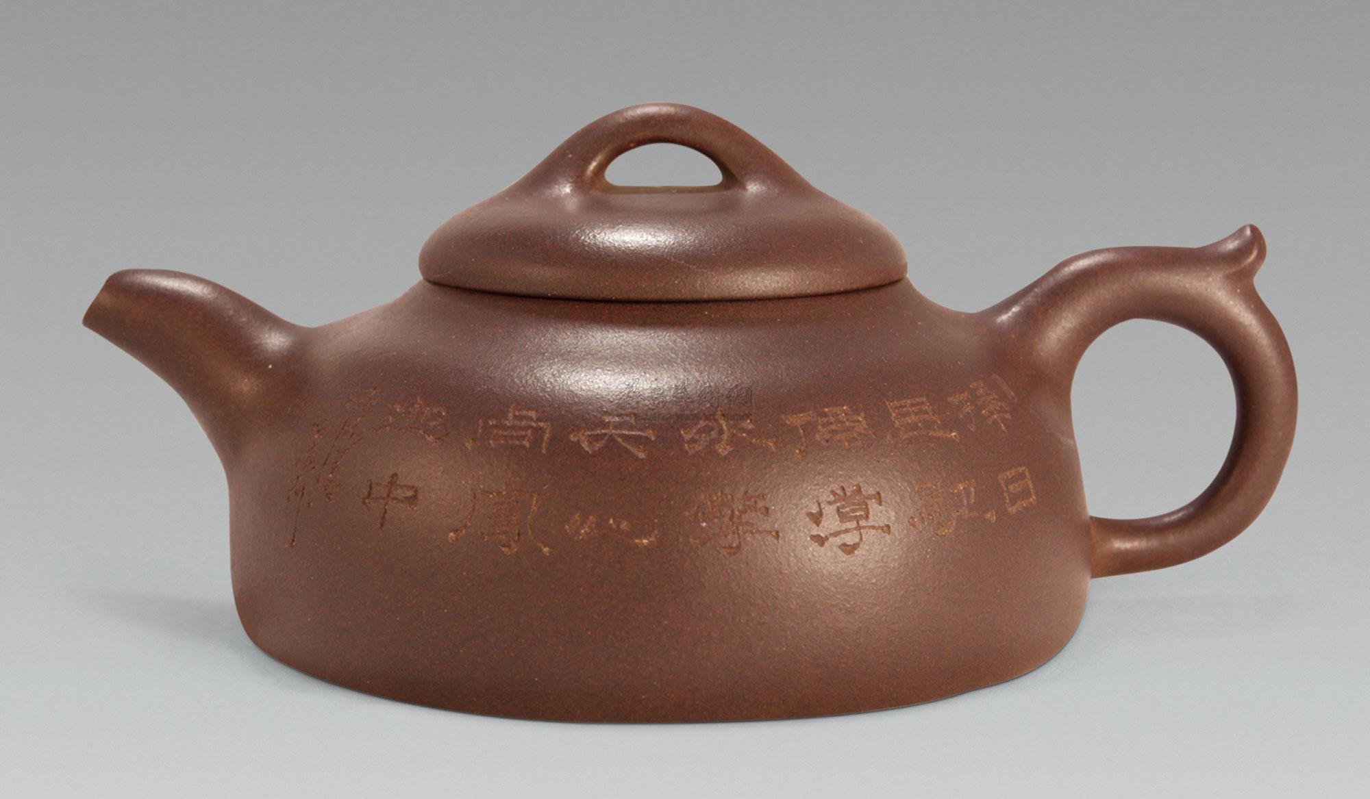 0415潘春芳菊花诗文壶