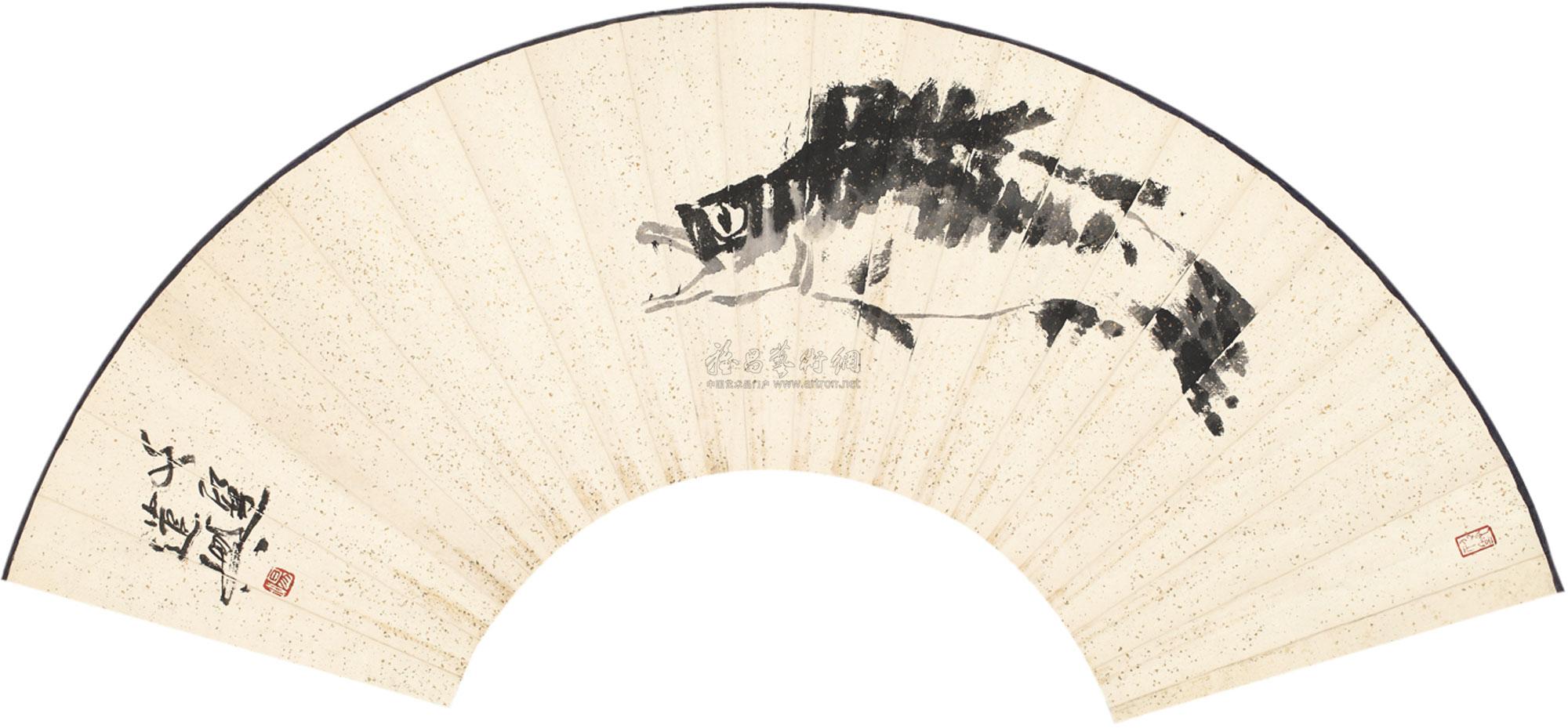 0015 鱼 扇面 设色纸本