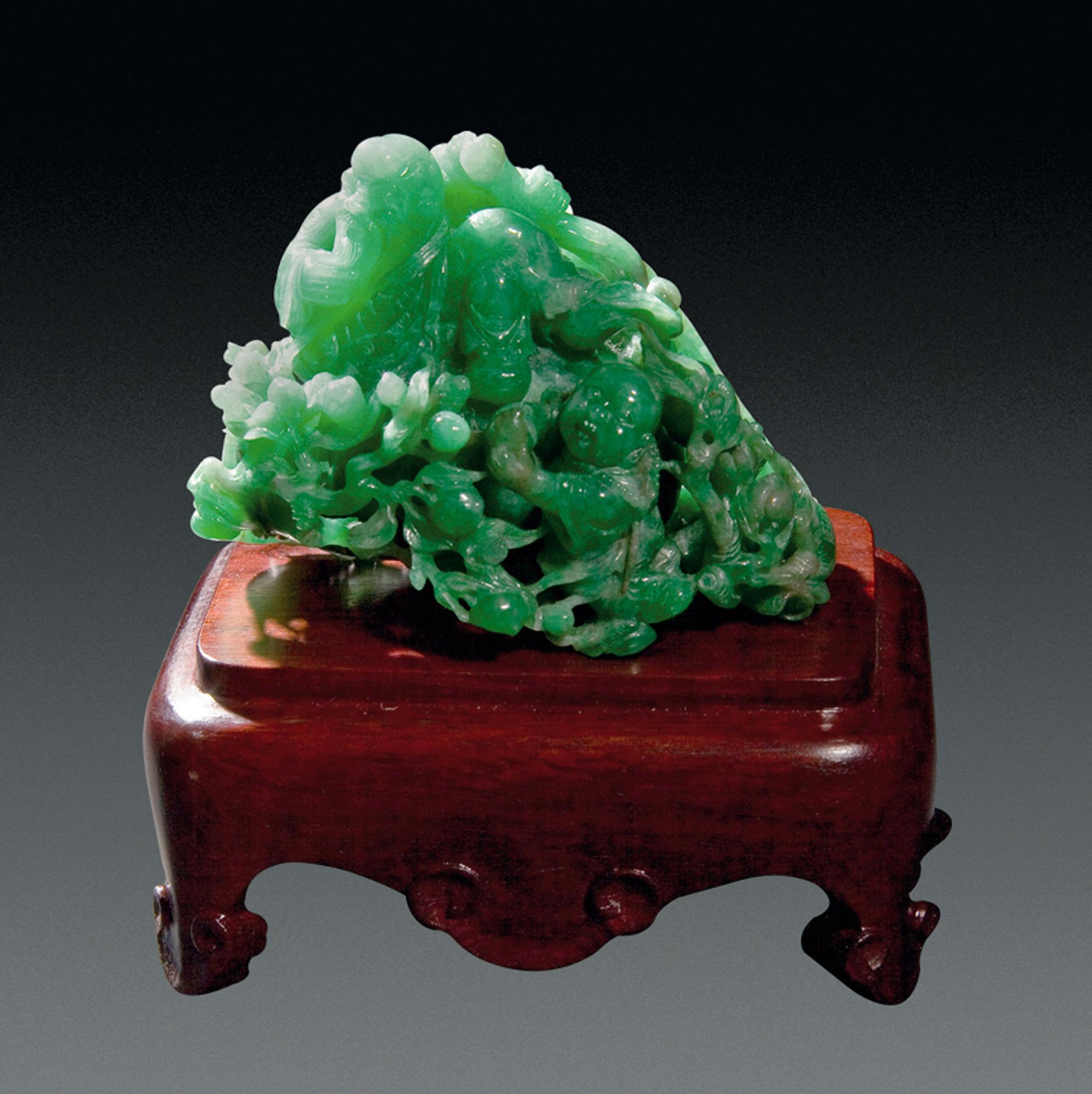 1488翡翠雕仙桃寿星摆件