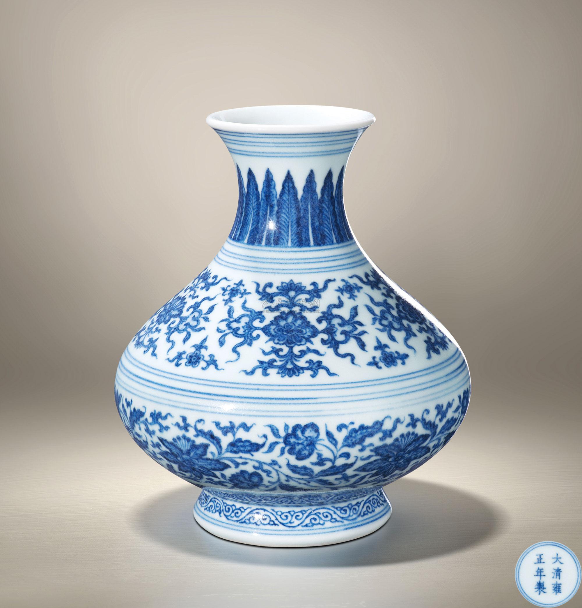 青花缠枝花卉弦纹撇口尊】拍卖品_图片_价格_鉴赏_清代青花瓷器_雅昌
