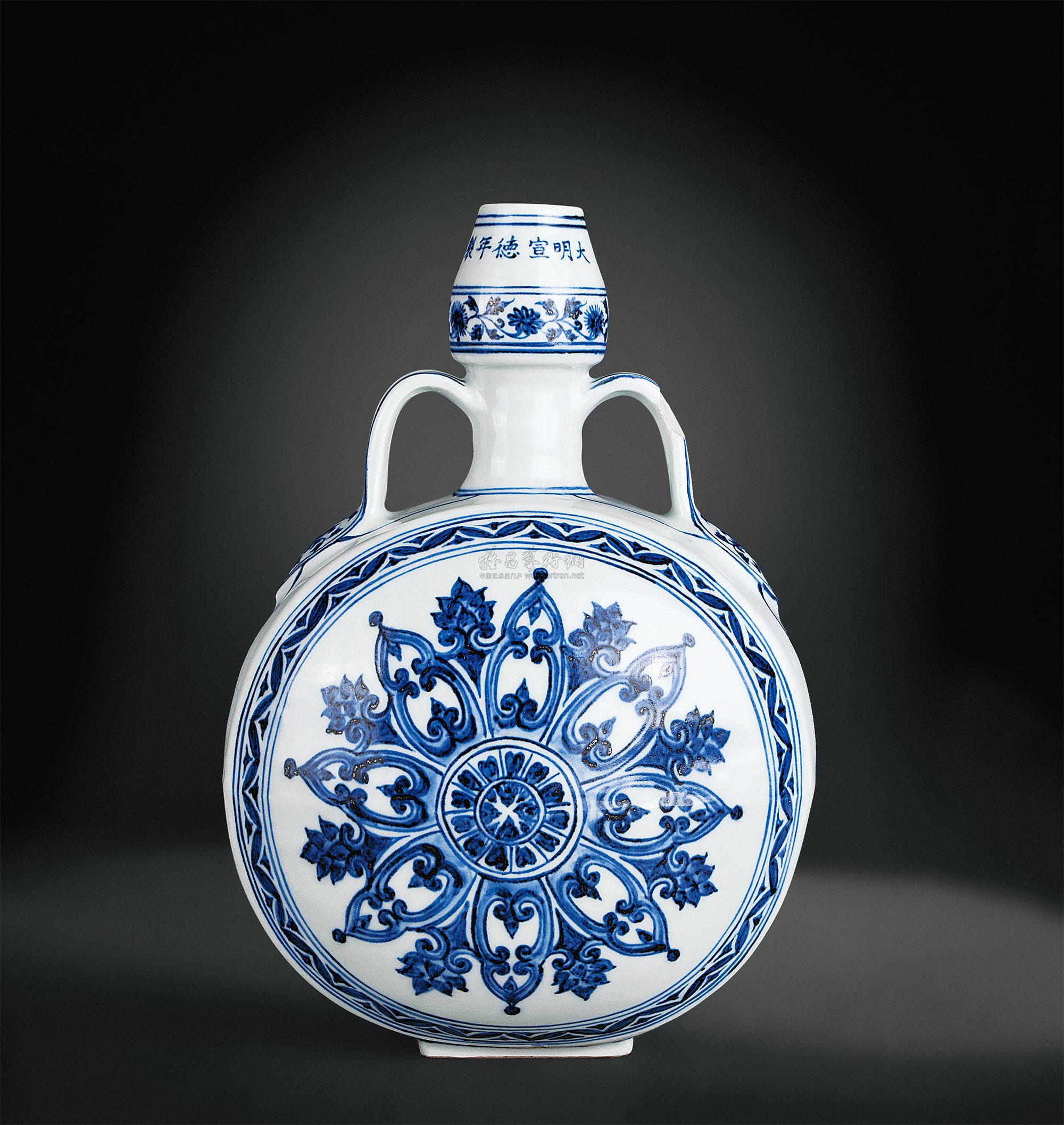 【明宣德 青花绶带轮花葫芦瓶】拍卖品_图片_价格_鉴赏_明代青花瓷器