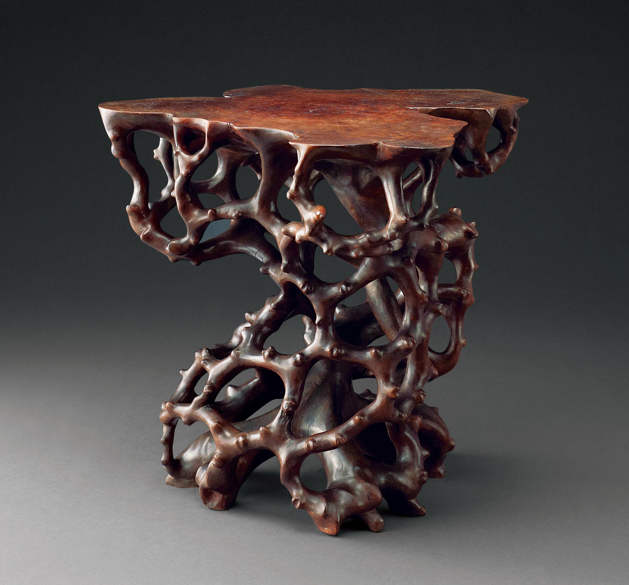 1915 龙眼木花台