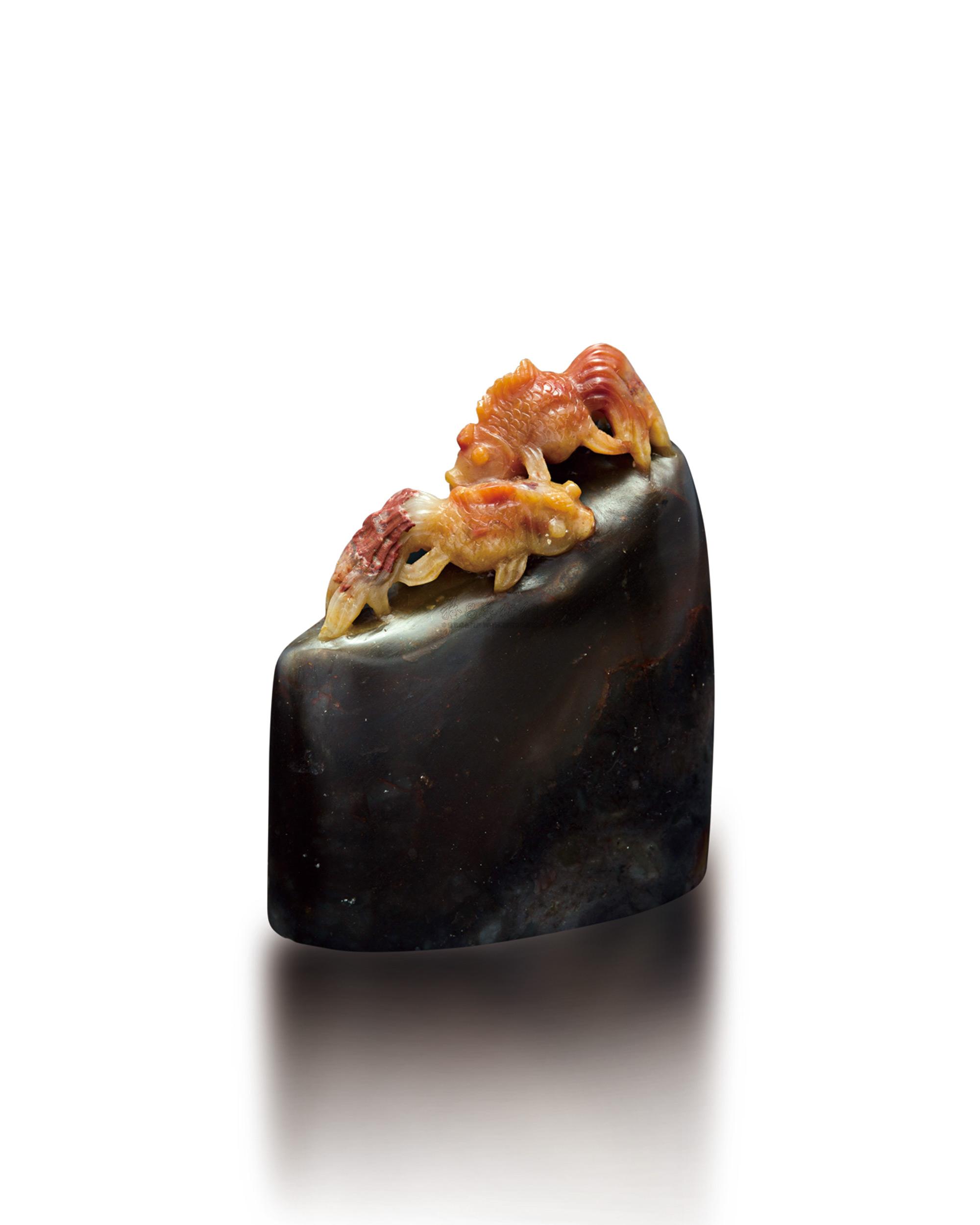 0180巧色双鱼寿山石印章