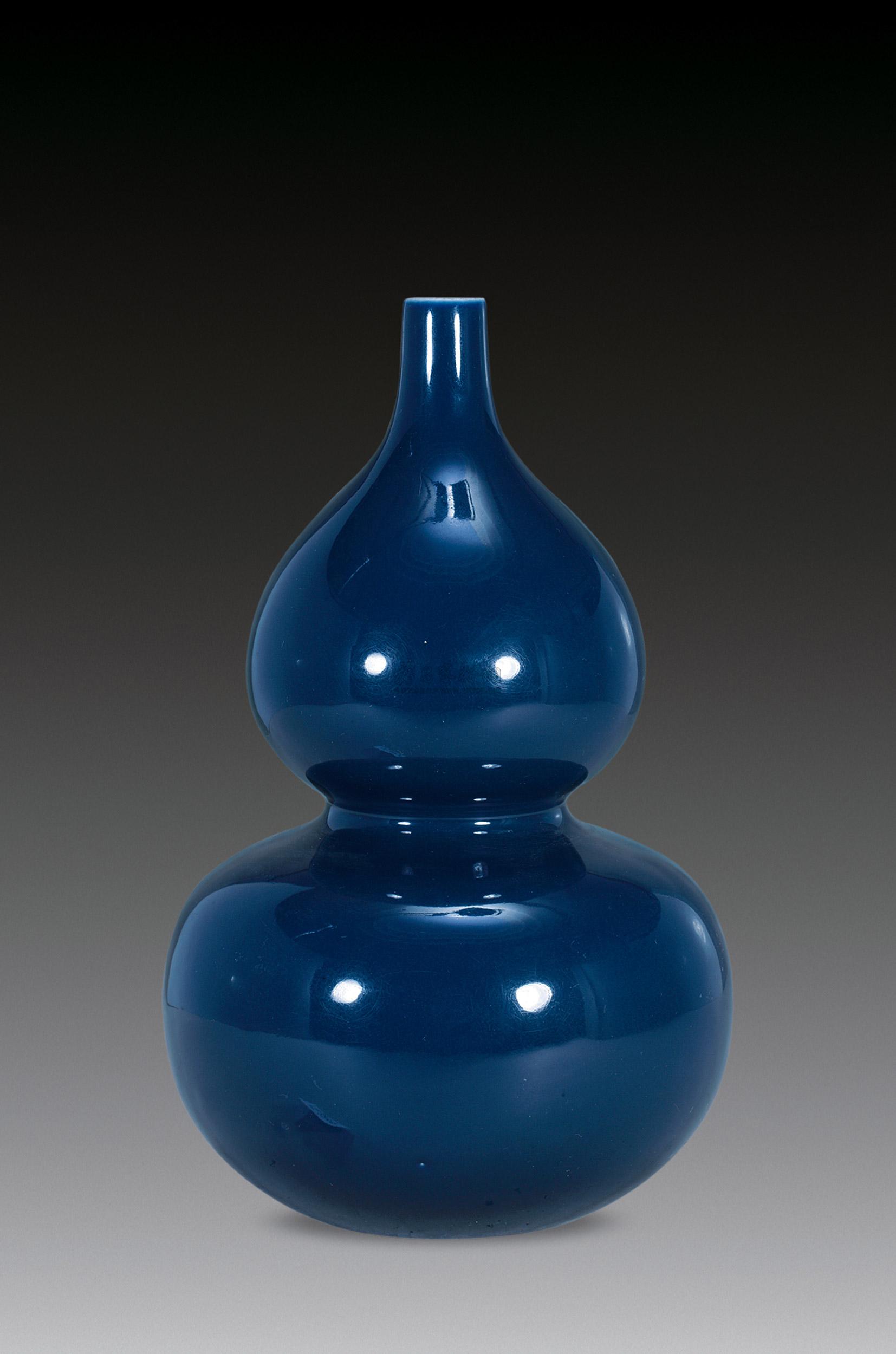 0640 民国 蓝釉葫芦瓶