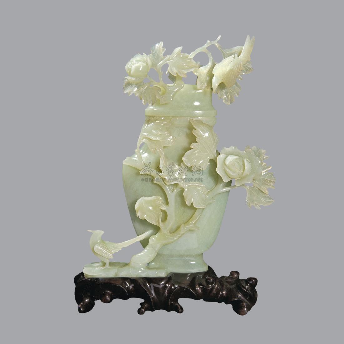 1063玉雕花鸟盖瓶