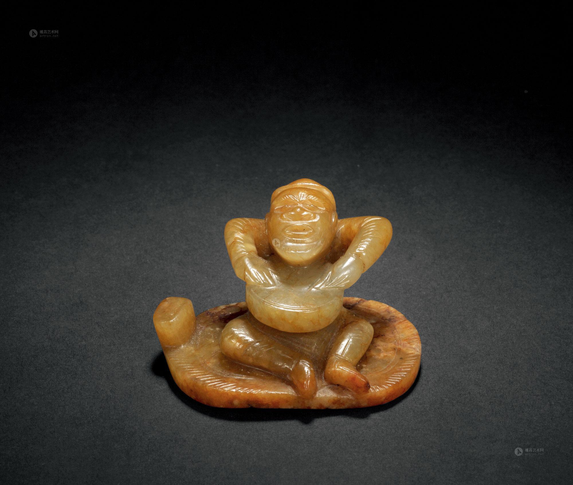 1654明黄玉胡人摆件