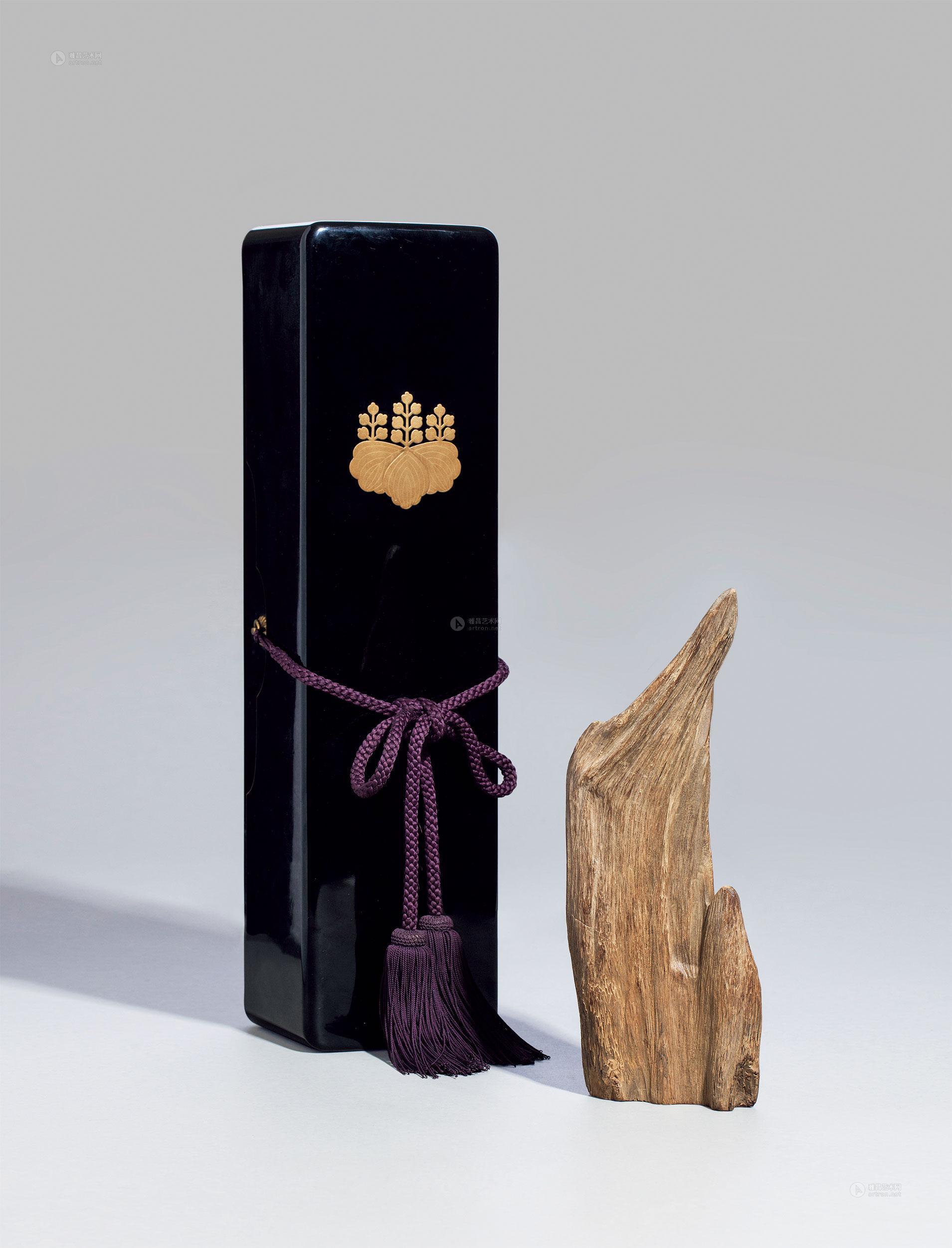 3534土沉摆件连桐纹漆盒