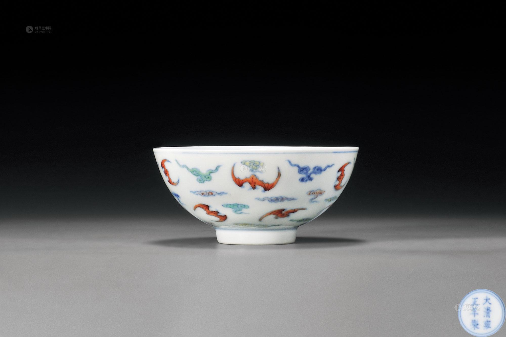 7460清雍正斗彩云蝠纹碗