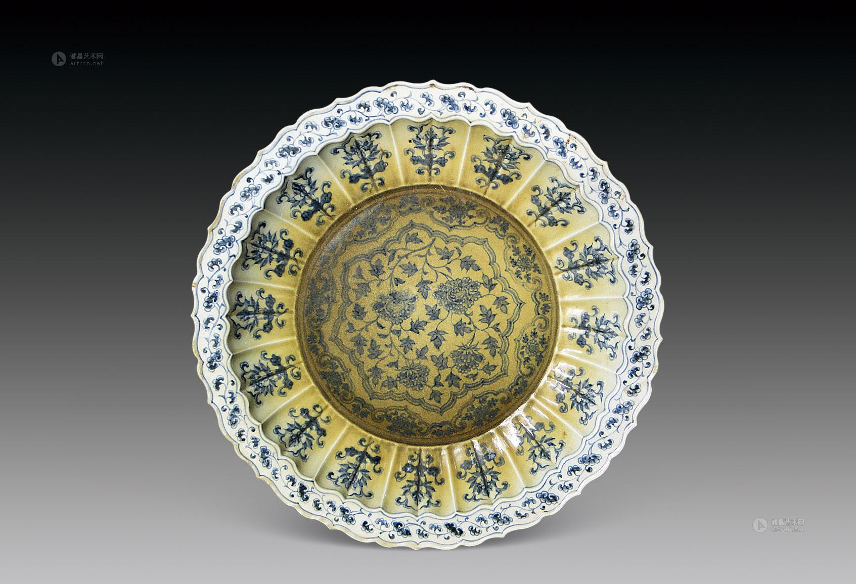 【明洪武 青花折枝花大盘】拍卖品_图片_价格_鉴赏_明代青花瓷器_雅昌