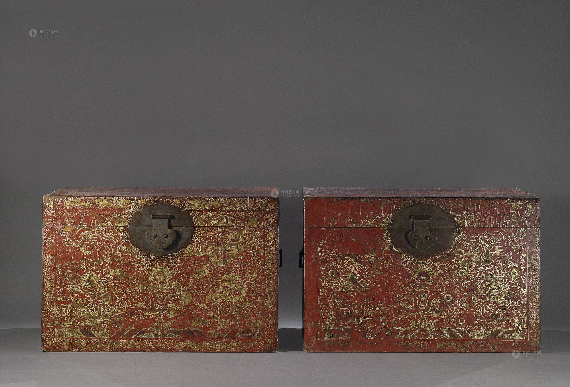 0812明代御制红漆描金龙纹衣箱一对