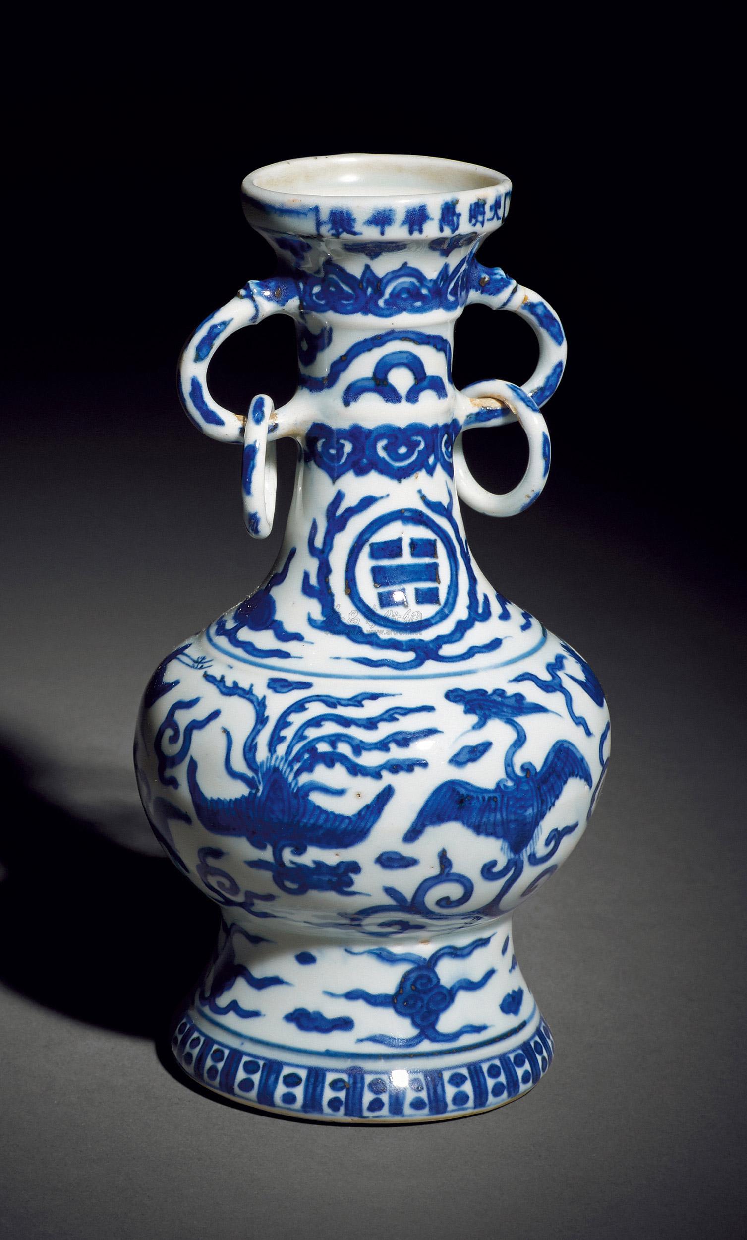 【明万历 御用青花凤纹游环瓶】拍卖品_图片_价格_鉴赏_明代青花瓷器