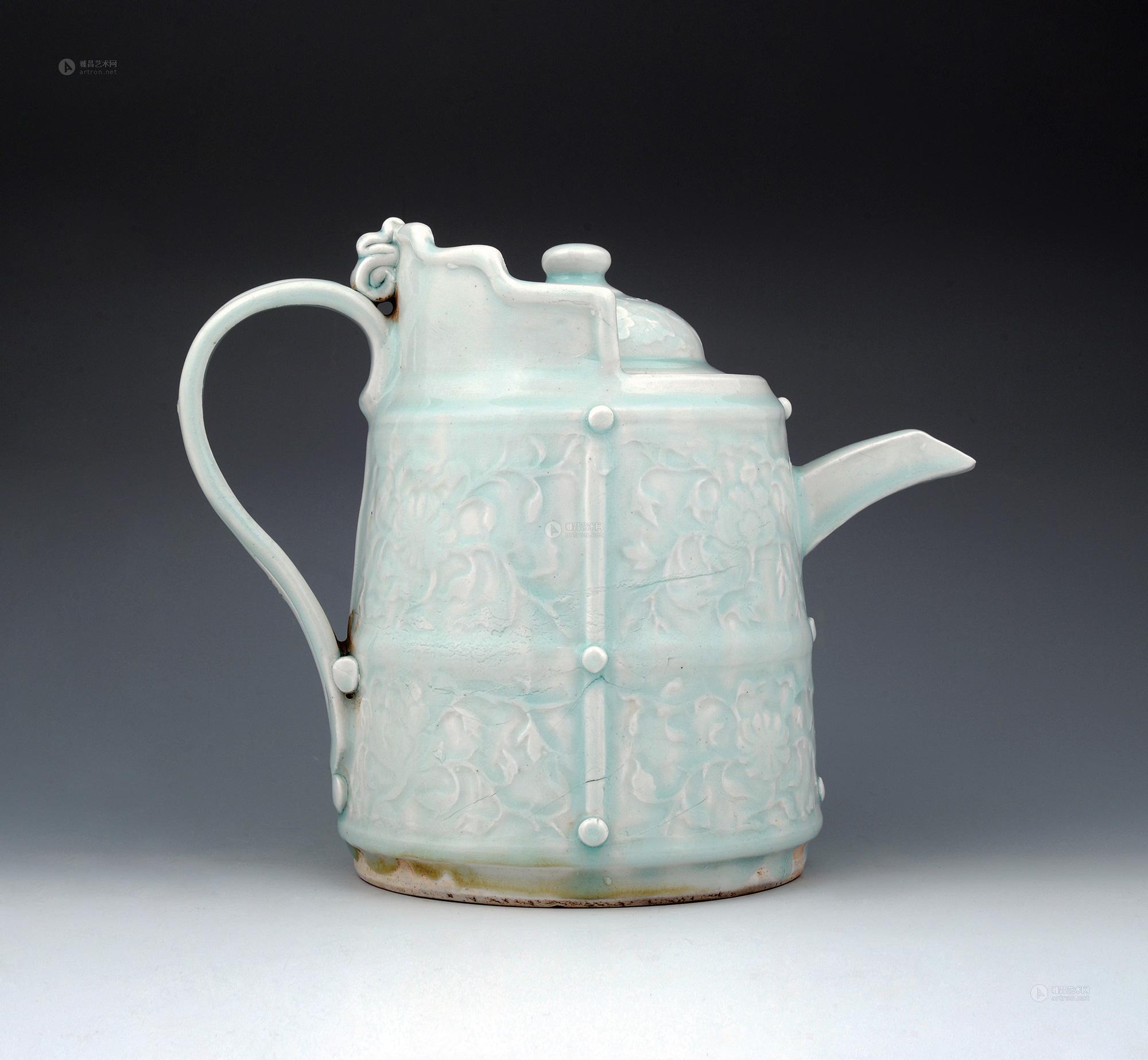 0066宋代影青釉刻花带盖执壶