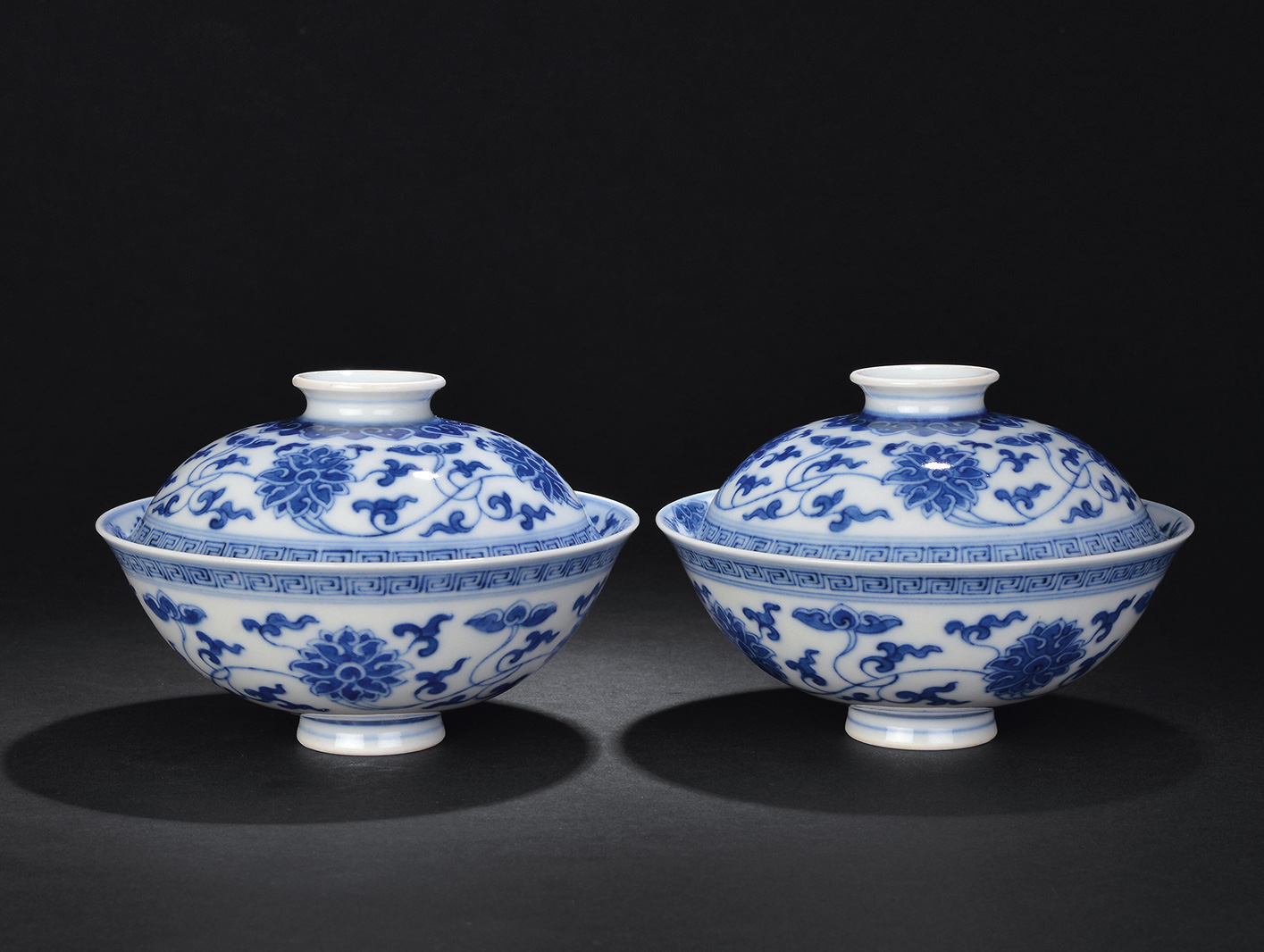 【清光绪 青花缠枝莲盖碗 (一对)】拍卖品_图片_价格_鉴赏_清代青花