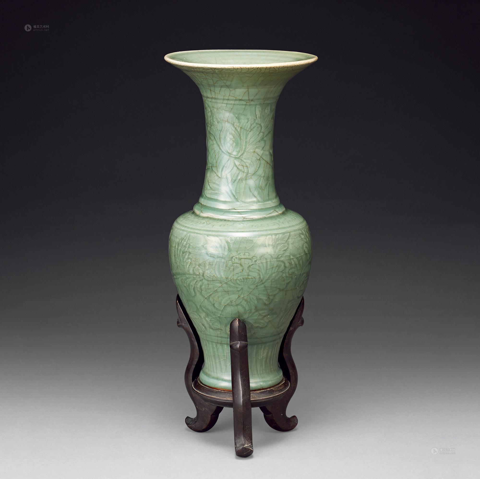 【清 龙泉青瓷凤尾尊】拍卖品_图片_价格_鉴赏_清代单色釉瓷器_雅昌