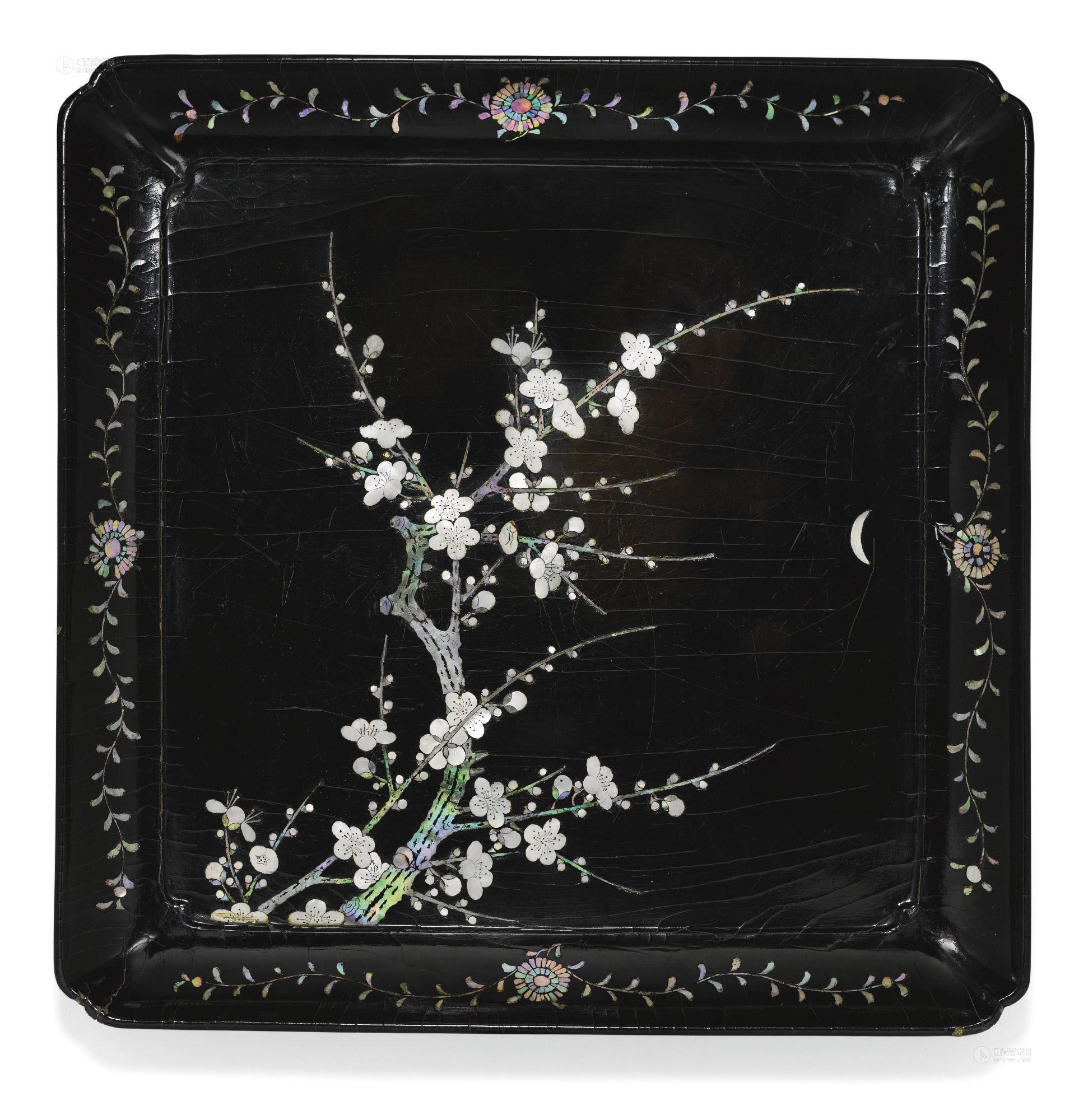 0367元明黑漆嵌螺钿寒梅映月图方盘